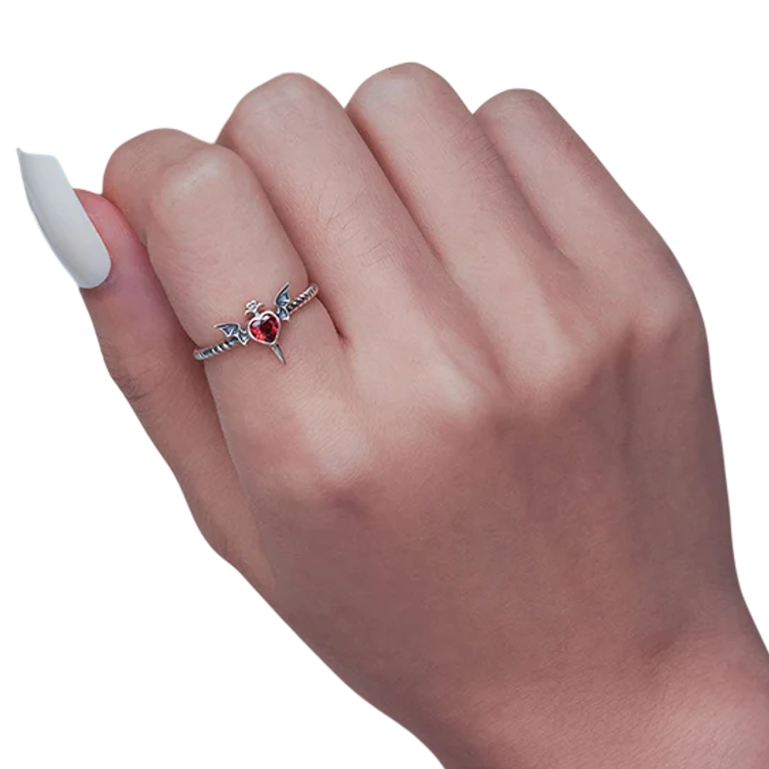 Bague Cœur Ailé Transpercé d’un Poignard en Argent 925 – Image 4