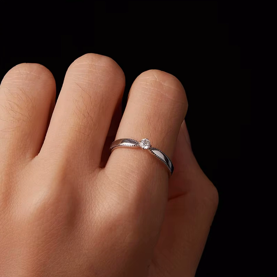 Bague Femme en Argent 925 Rehaussée d’une Pierre de Moissanite – Image 4