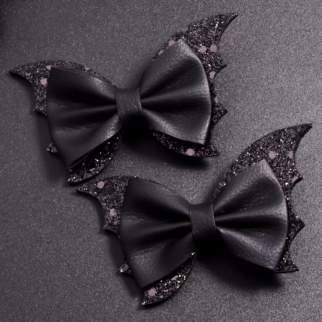 Barrette Nœud Papillon en Cuir & Ailes de Chauve-Souris