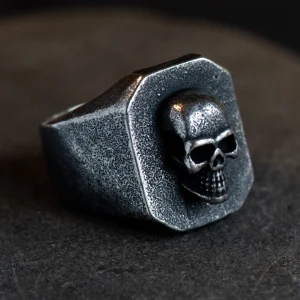 Chevalière Tête de Mort Homme – Acier Inox Noir Vintage