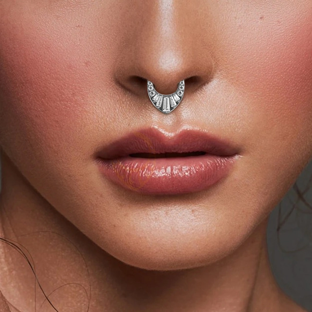 Clicker Goutte Inversée à Zircons Ronds & Baguette – Image 3