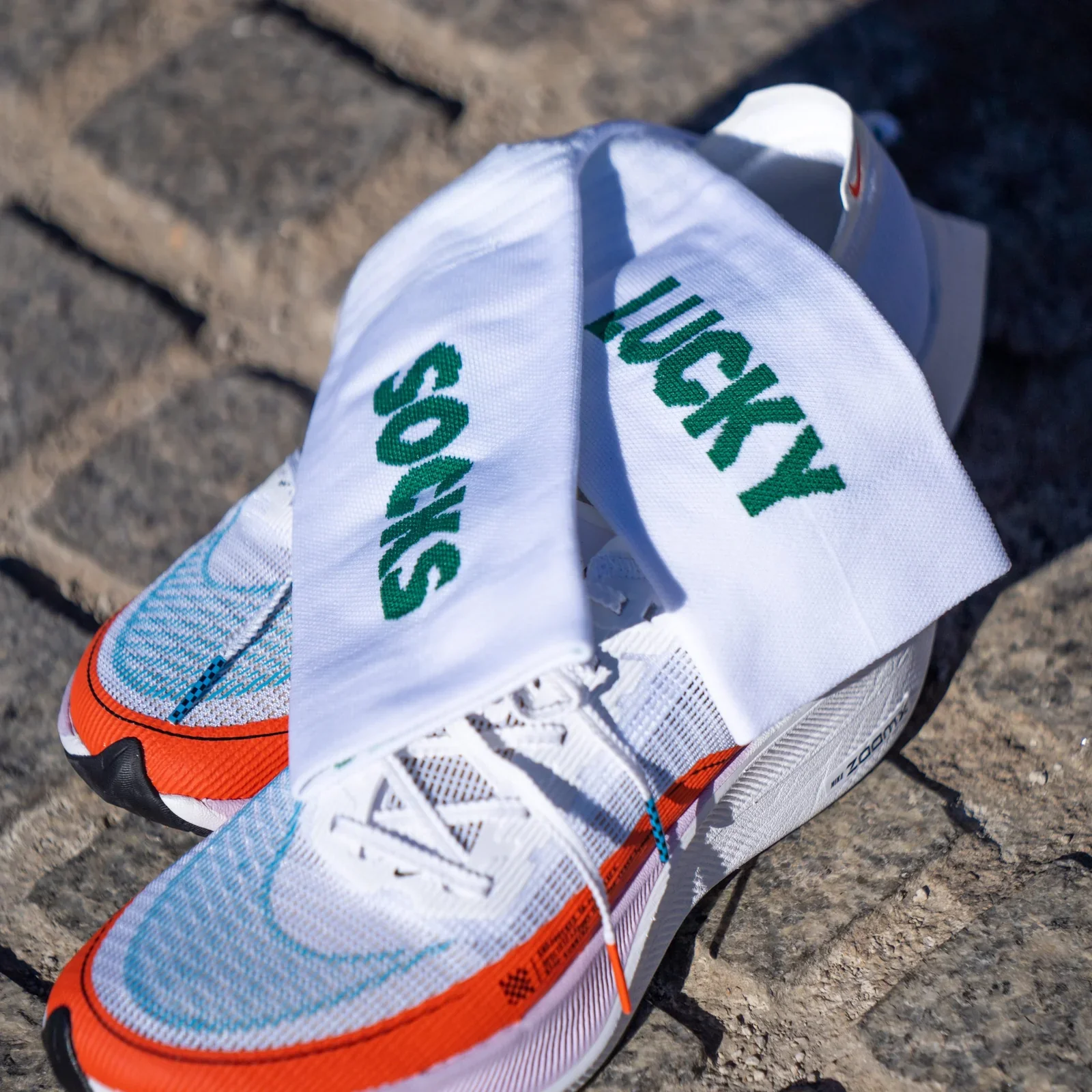 Chaussettes de course a pied Lucky Socks blanc – Image 3