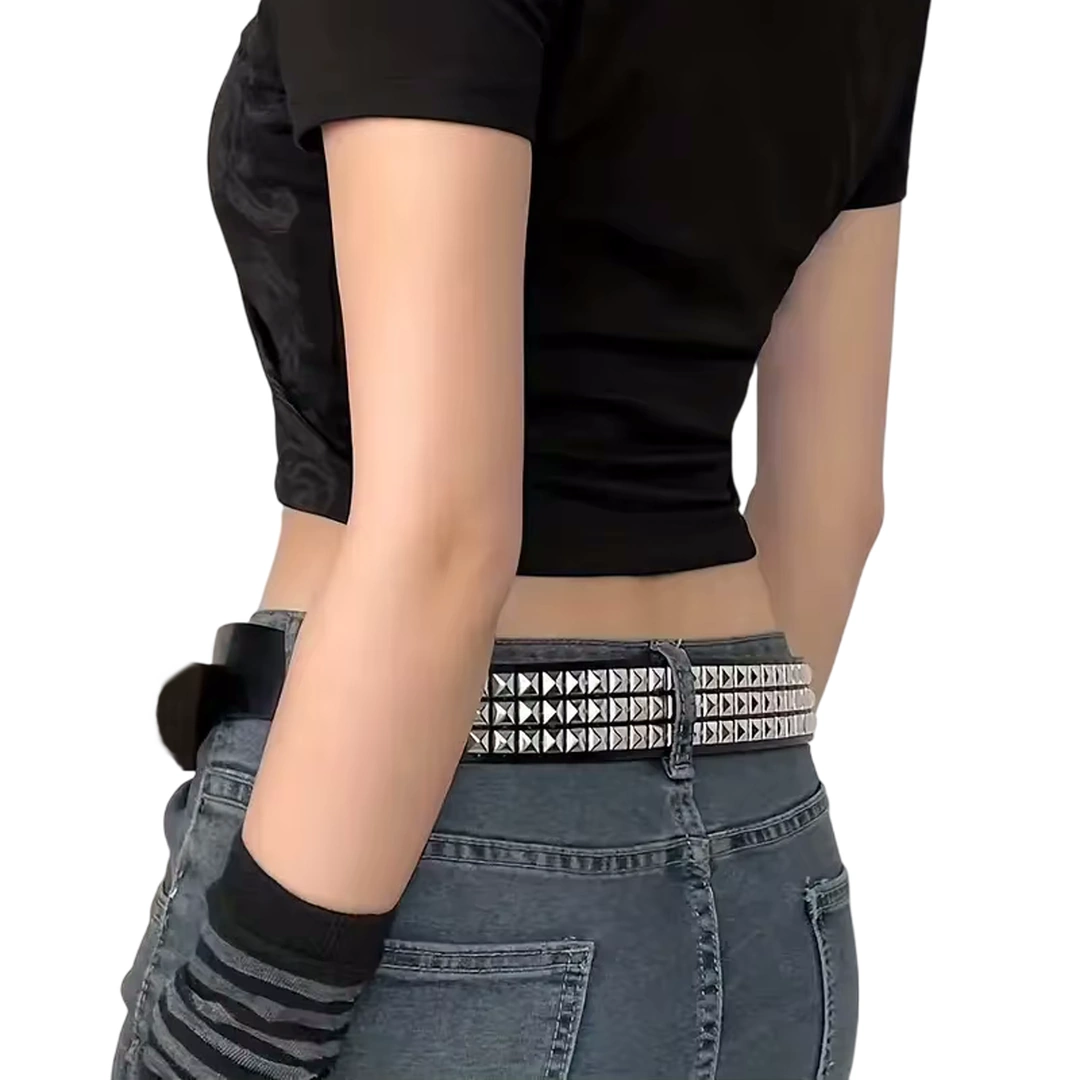 Ceinture Similicuir Noir à Rivets Pyramide – Image 4