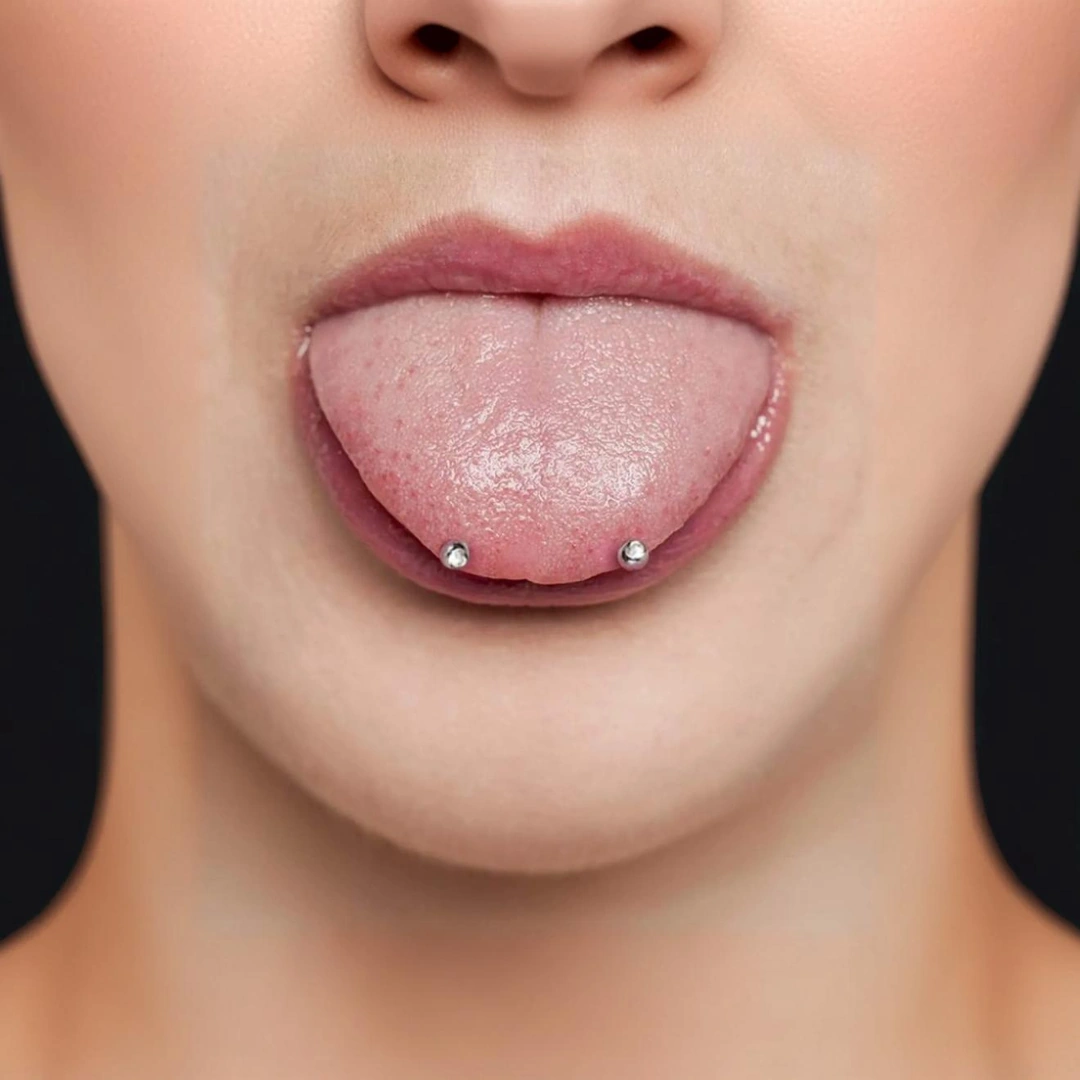 Piercing Banane 18 mm pour Snake Eyes ou Lobe Transversal – Image 5