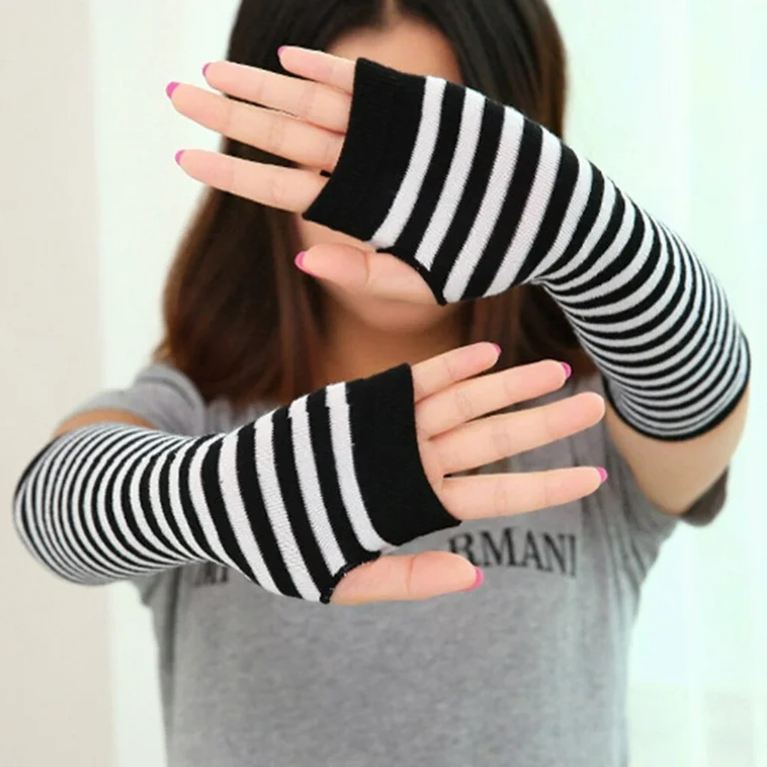 Mitaines Longues Rayées Gothiques pour Femme – Image 4