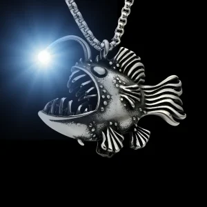 Pendentif Poisson Lanterne avec Chaîne à Mailles Vénitiennes