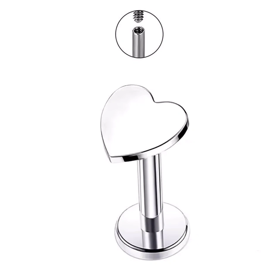 Piercing Labret en Titane avec Petit Cœur – Image 2