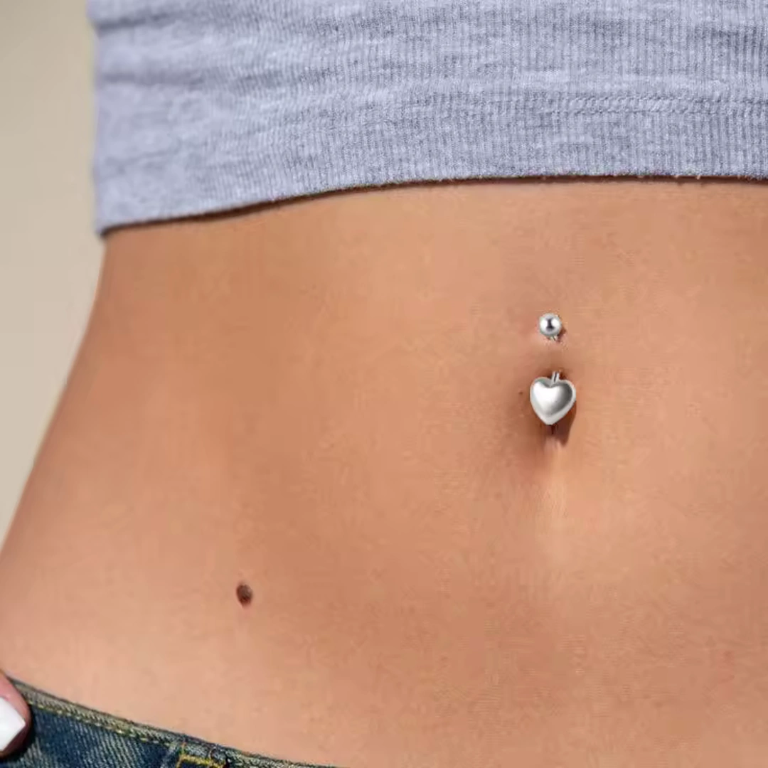 Piercing Nombril Cœur Bombé en Acier – Image 6