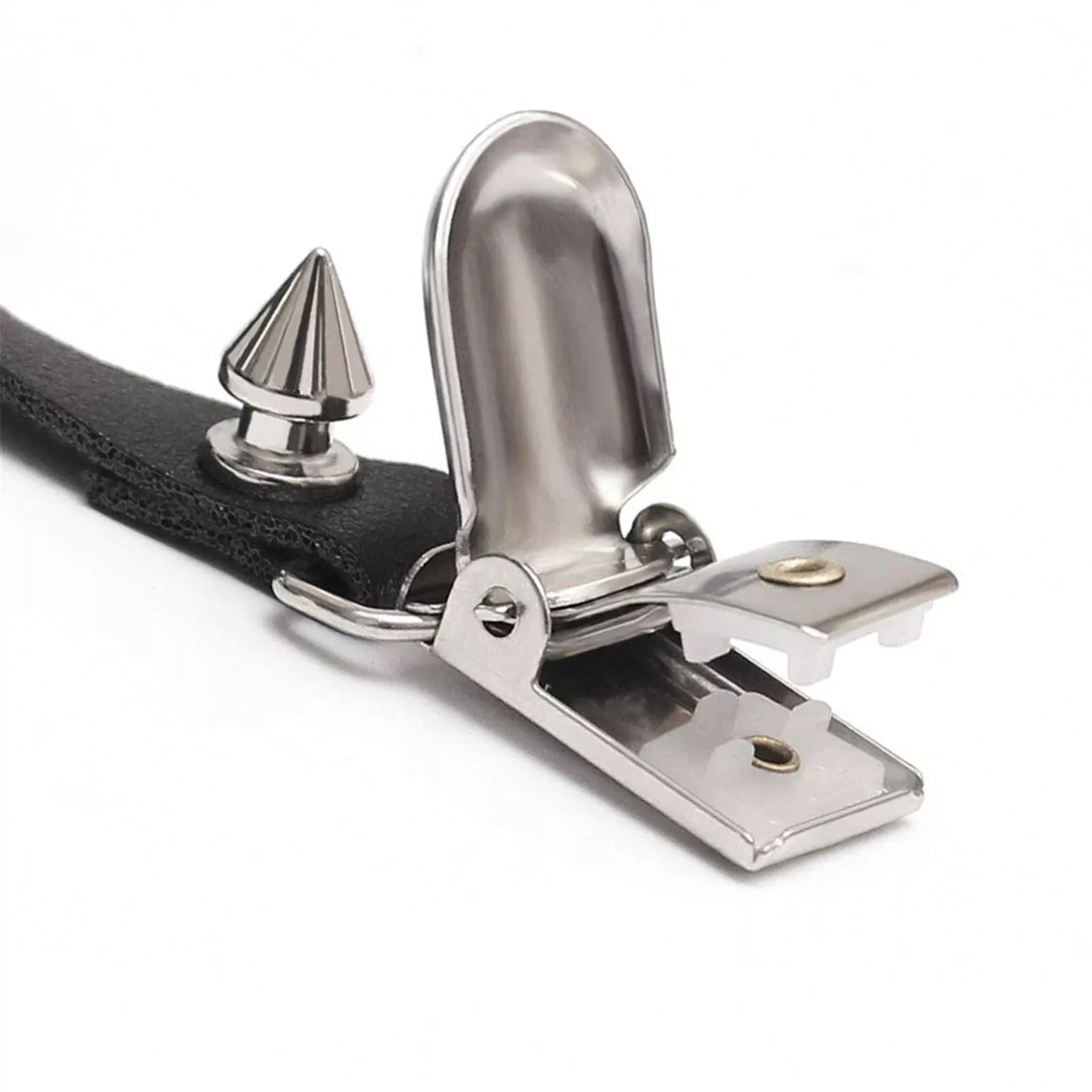 Jarretière Cuir Clouté avec Cœur Métallique & Clips pour Bas – Image 9