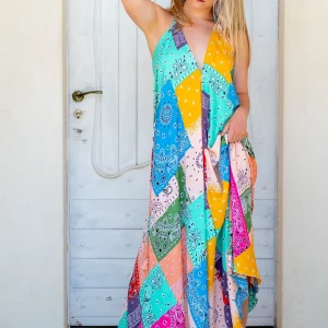 Longue robe dos nu au motif bandana