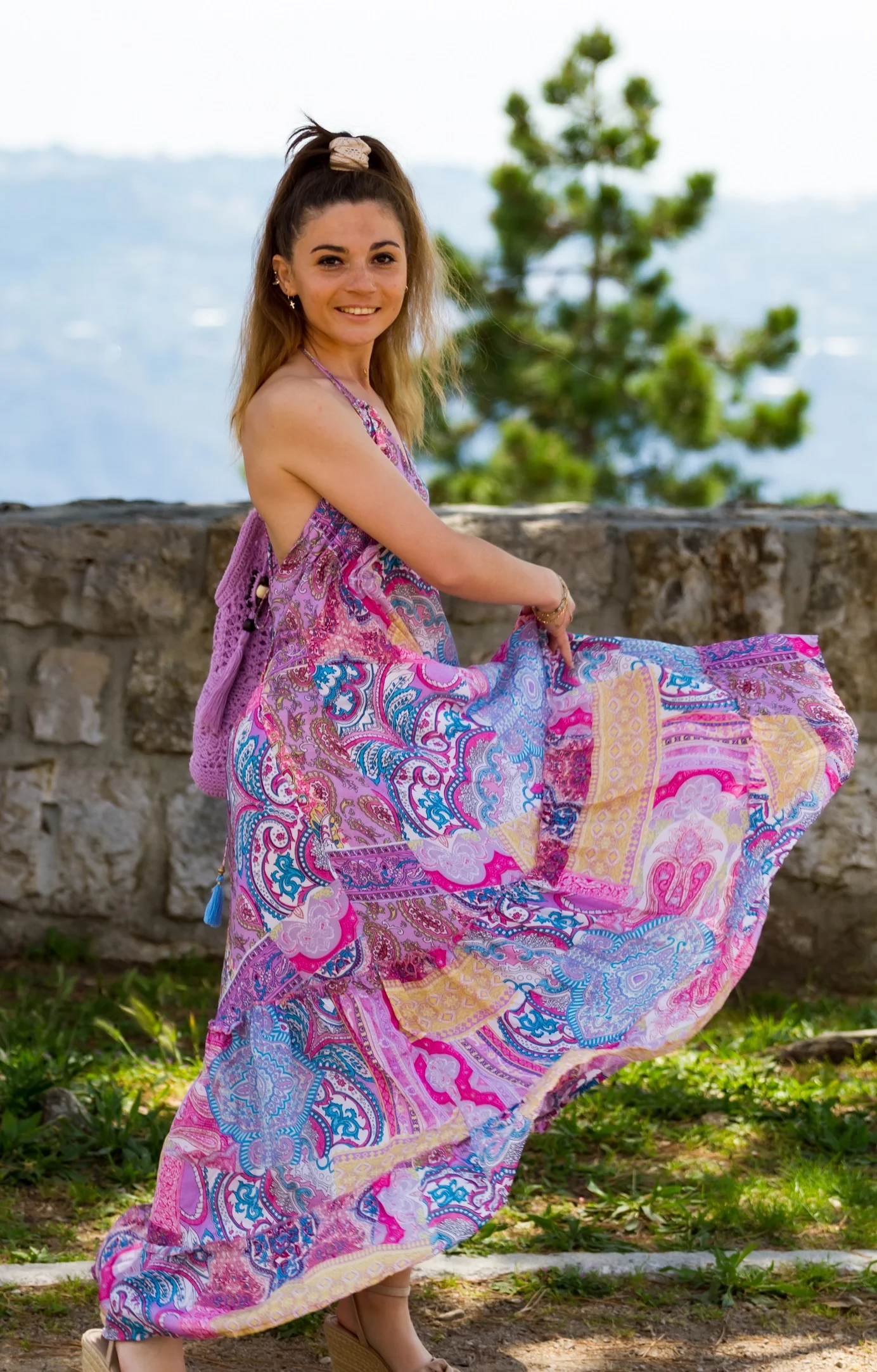 Robe dos nu liberty en soie – Image 3