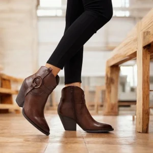 Bottines basses avec boucle