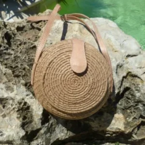 Petit sac escargot en osier tressé