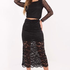 Jupe en dentelle noir