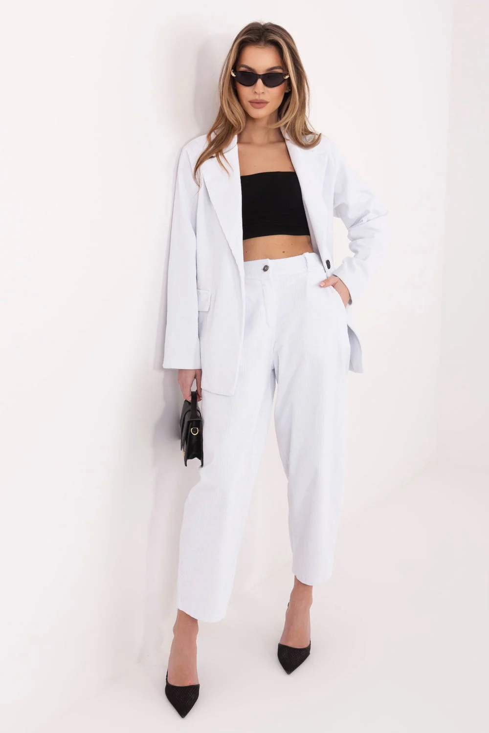 Pantalon en velours côtelé blanc – Image 2