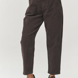 Pantalon en velours côtelé brun