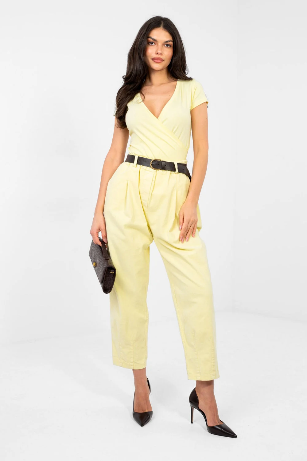 Pantalon en velours côtelé jaune – Image 2