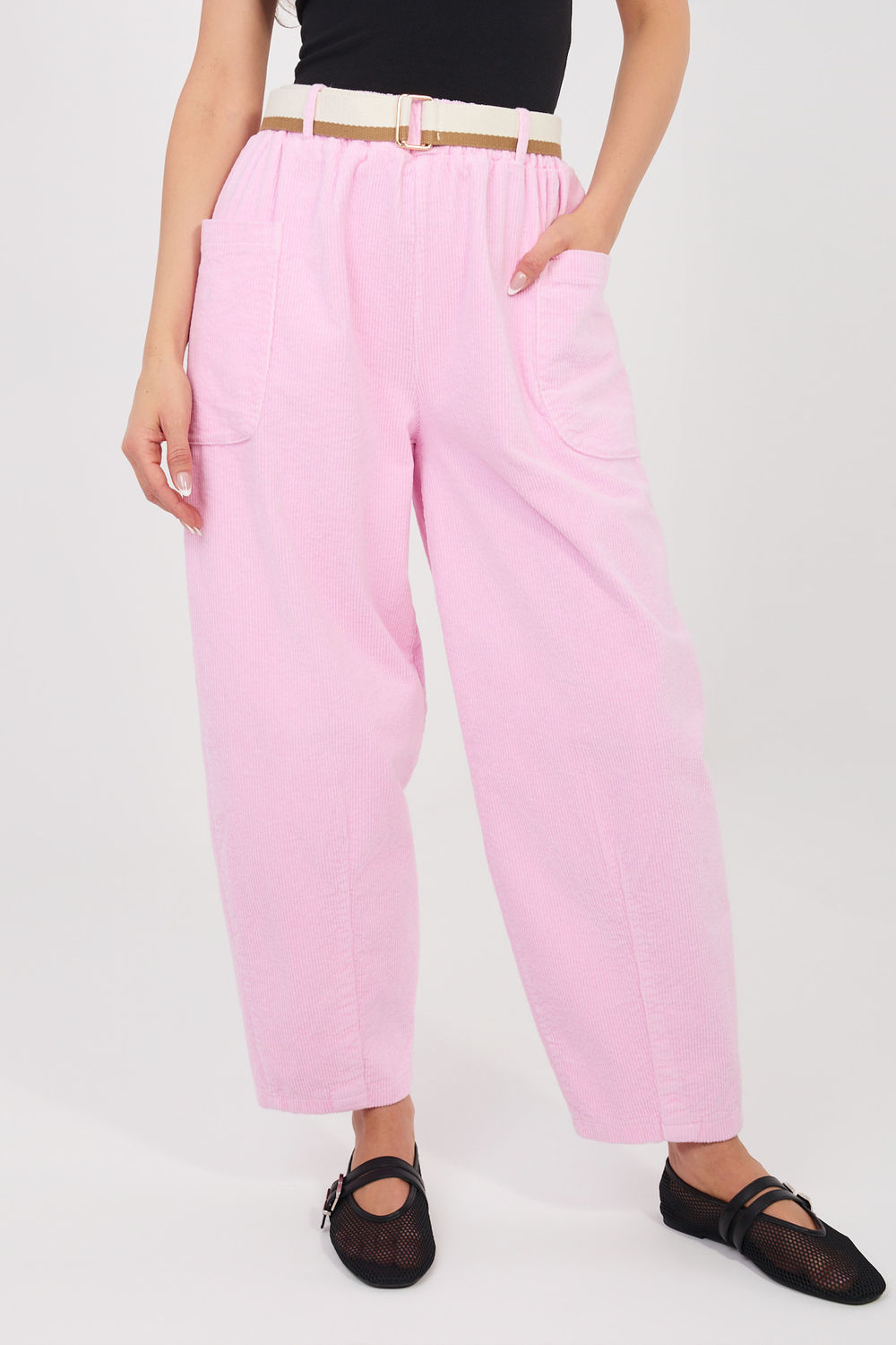Pantalon en velours côtelé rosé – Image 3