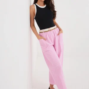 Pantalon en velours côtelé rosé