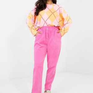 Pantalon en velours côtelé rosé