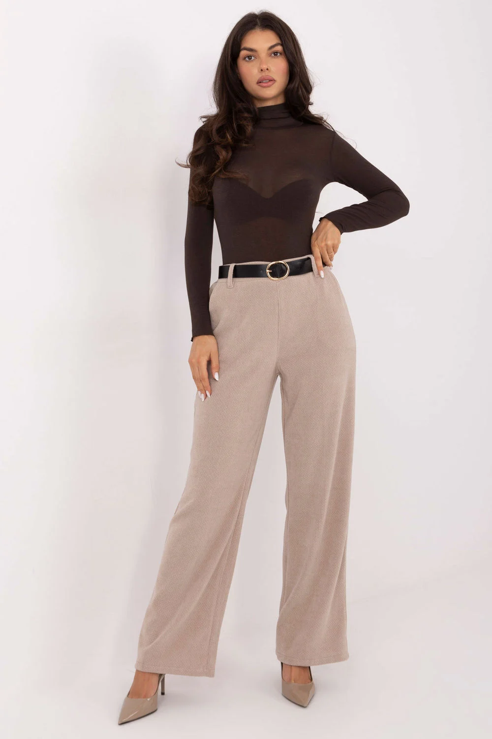 Pantalon en velours côtelé beige – Image 2