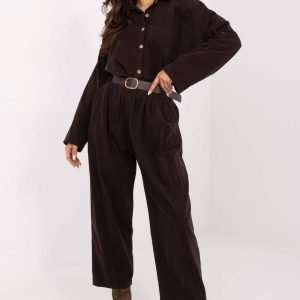 Pantalon en velours côtelé brun