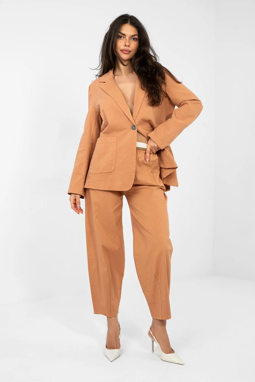Pantalon femme orange – Image 2