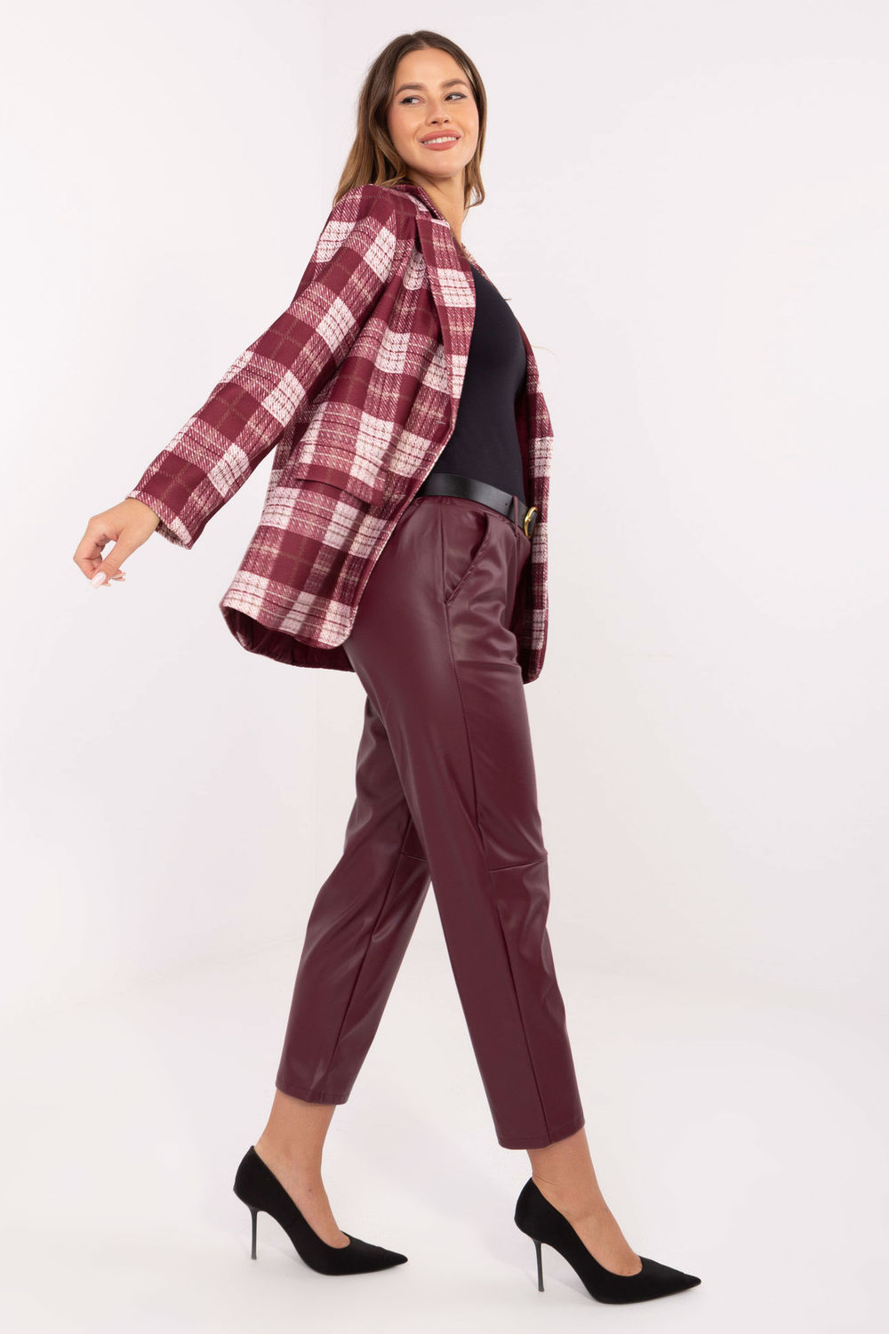 Pantalon femme rouge – Image 3