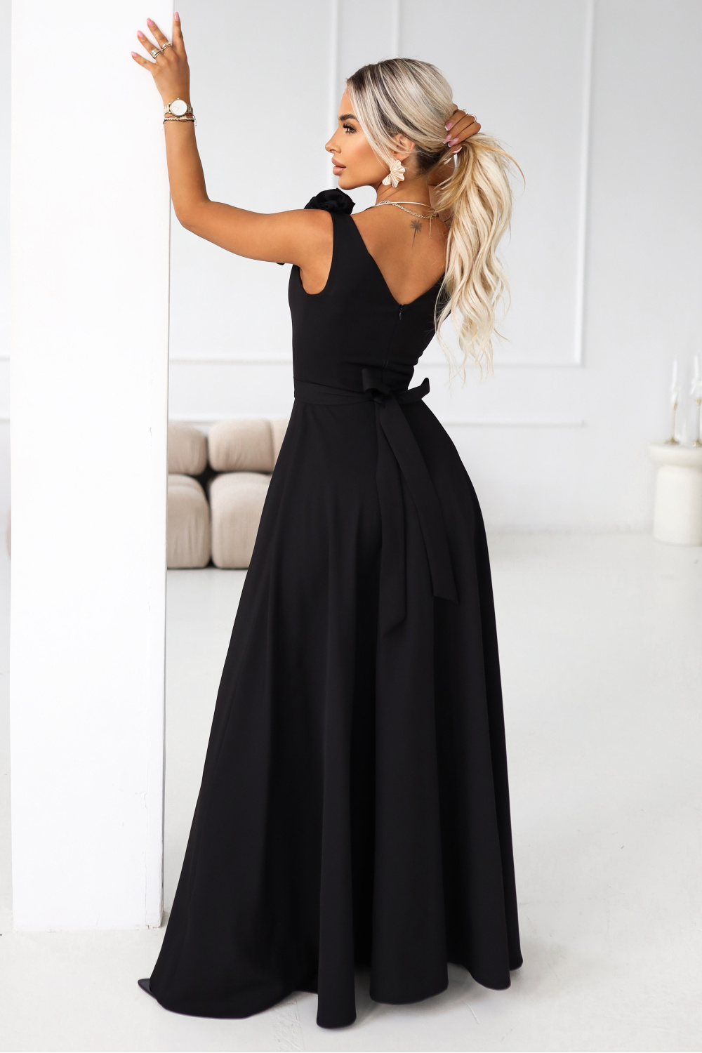 Robe longue noire – Image 3